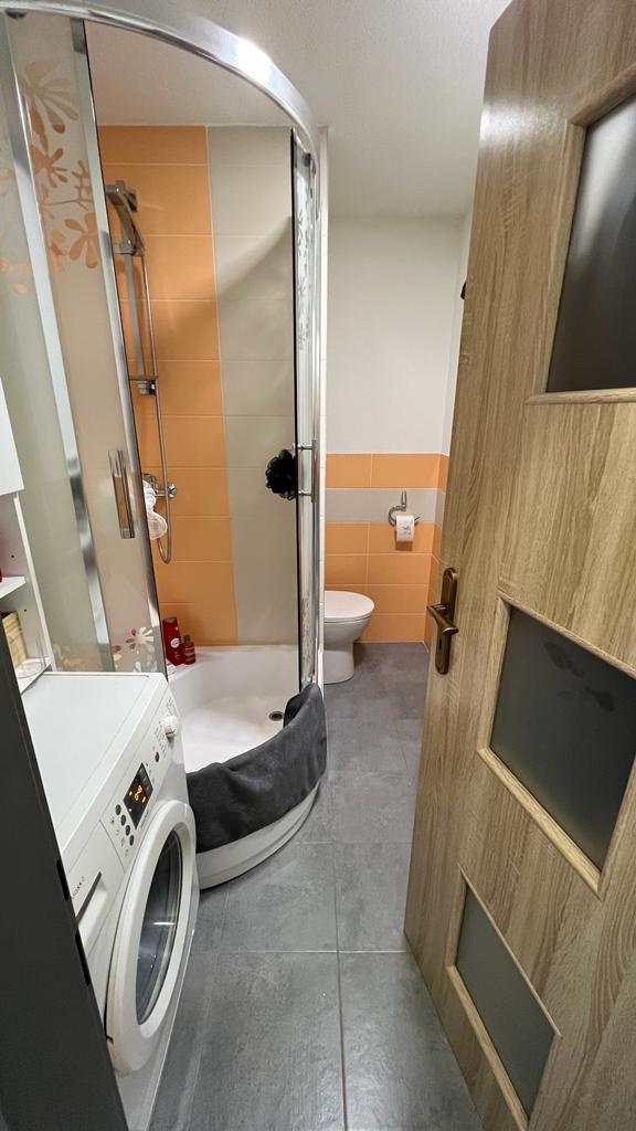 Ponúkam na prenájom 1 izbový byt Brezno - 2