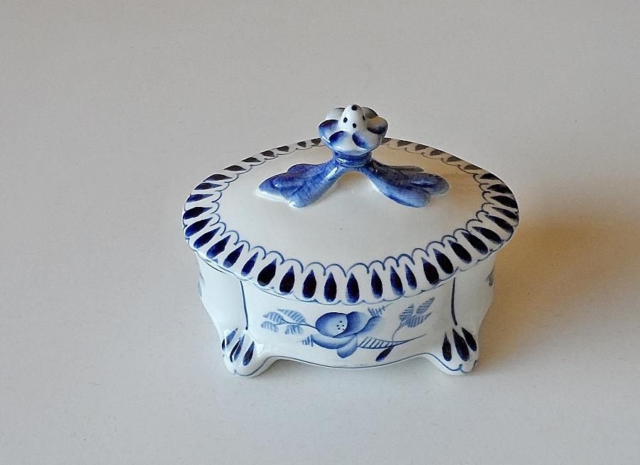 GZHEL dóza, cukornička - 2