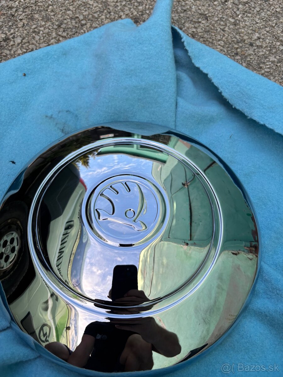 Puklice škoda octavia felicia - 2