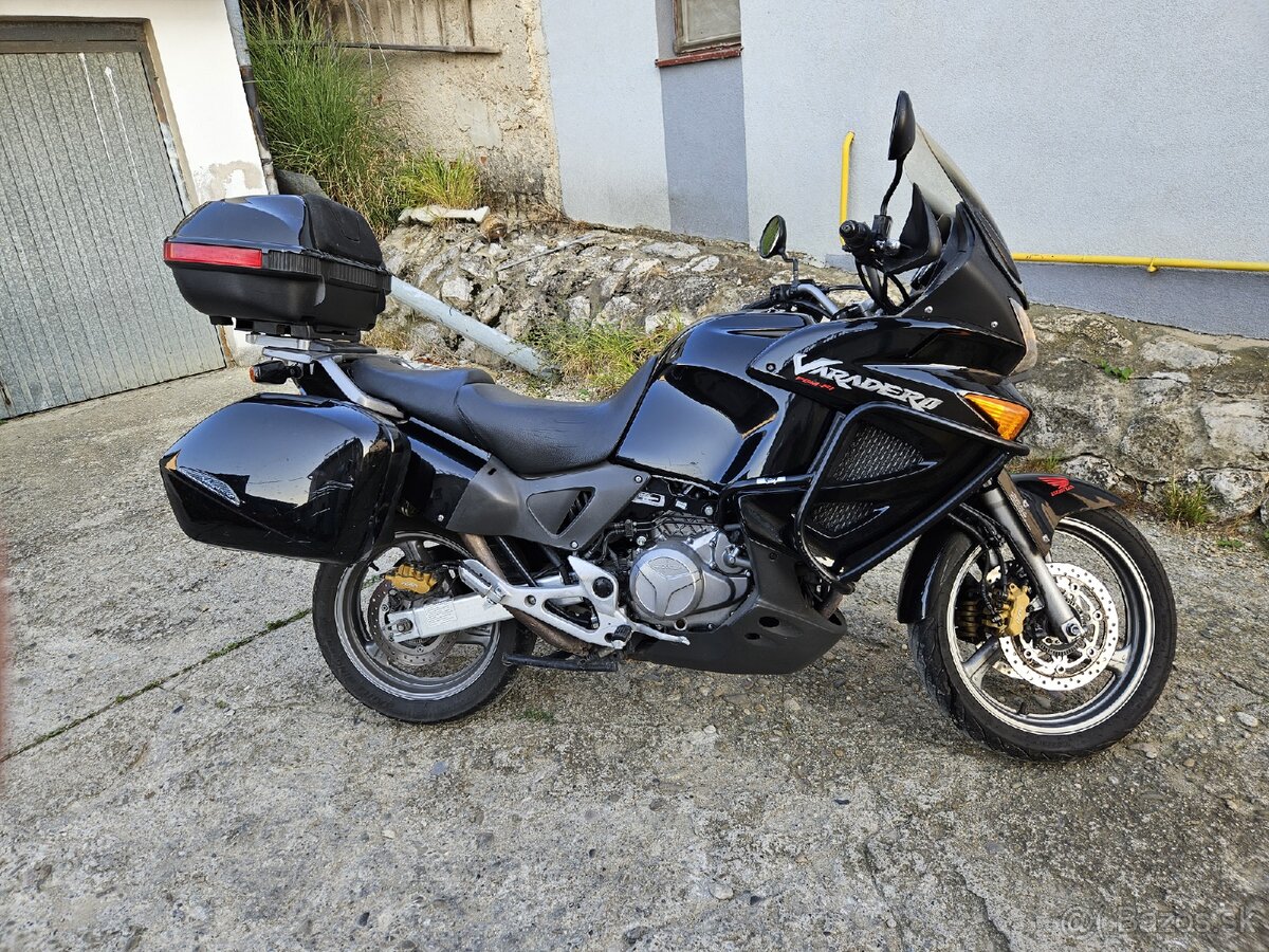 HONDA VARADERO 1000 Fi - 2