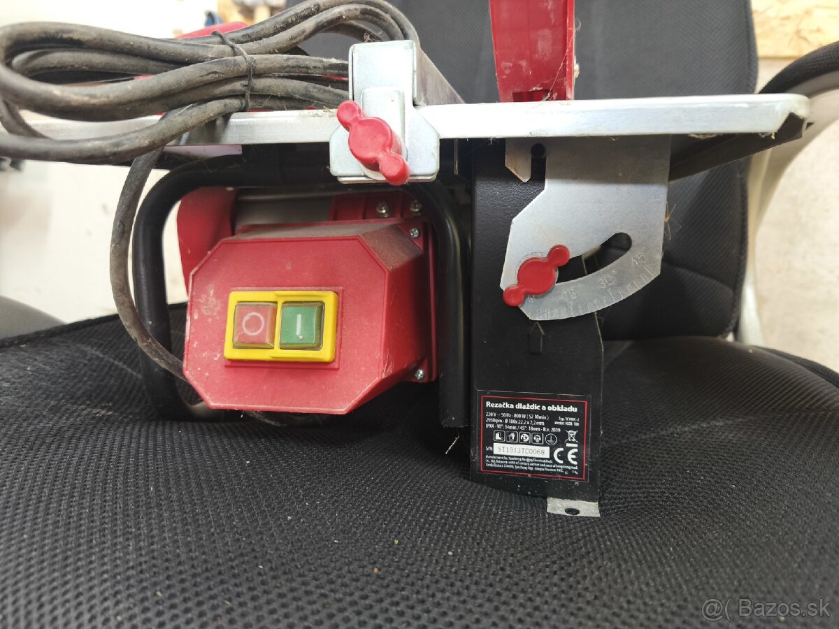 Rezačka na dlažbu a obklad - 2