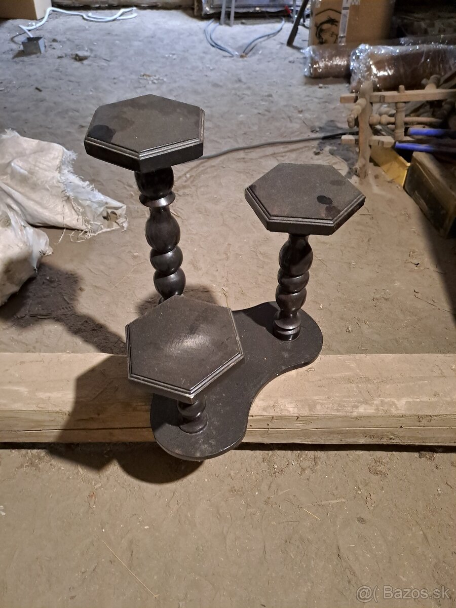 Starý stojan na kvety - 2