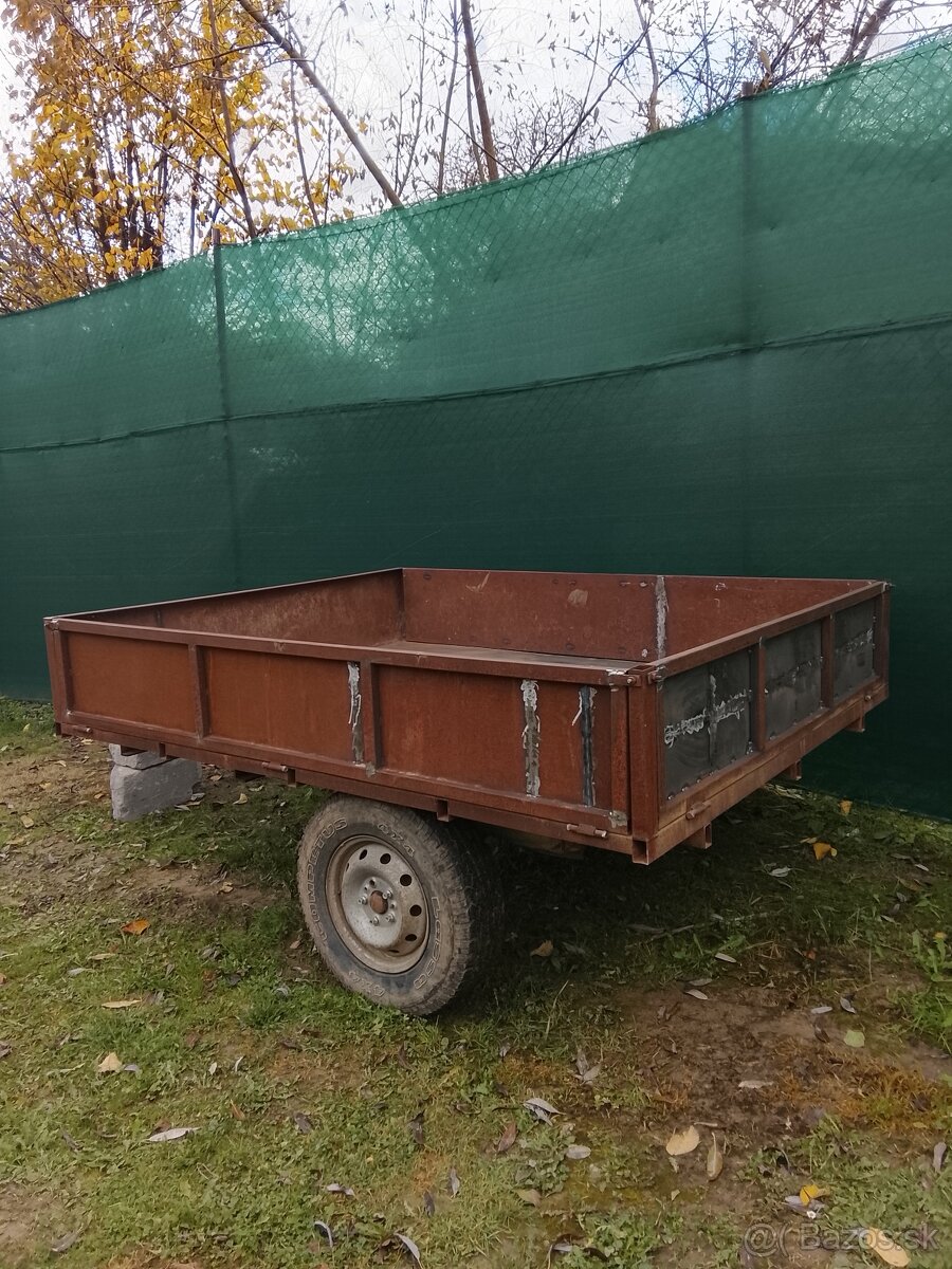 Vlečka za traktor - 2