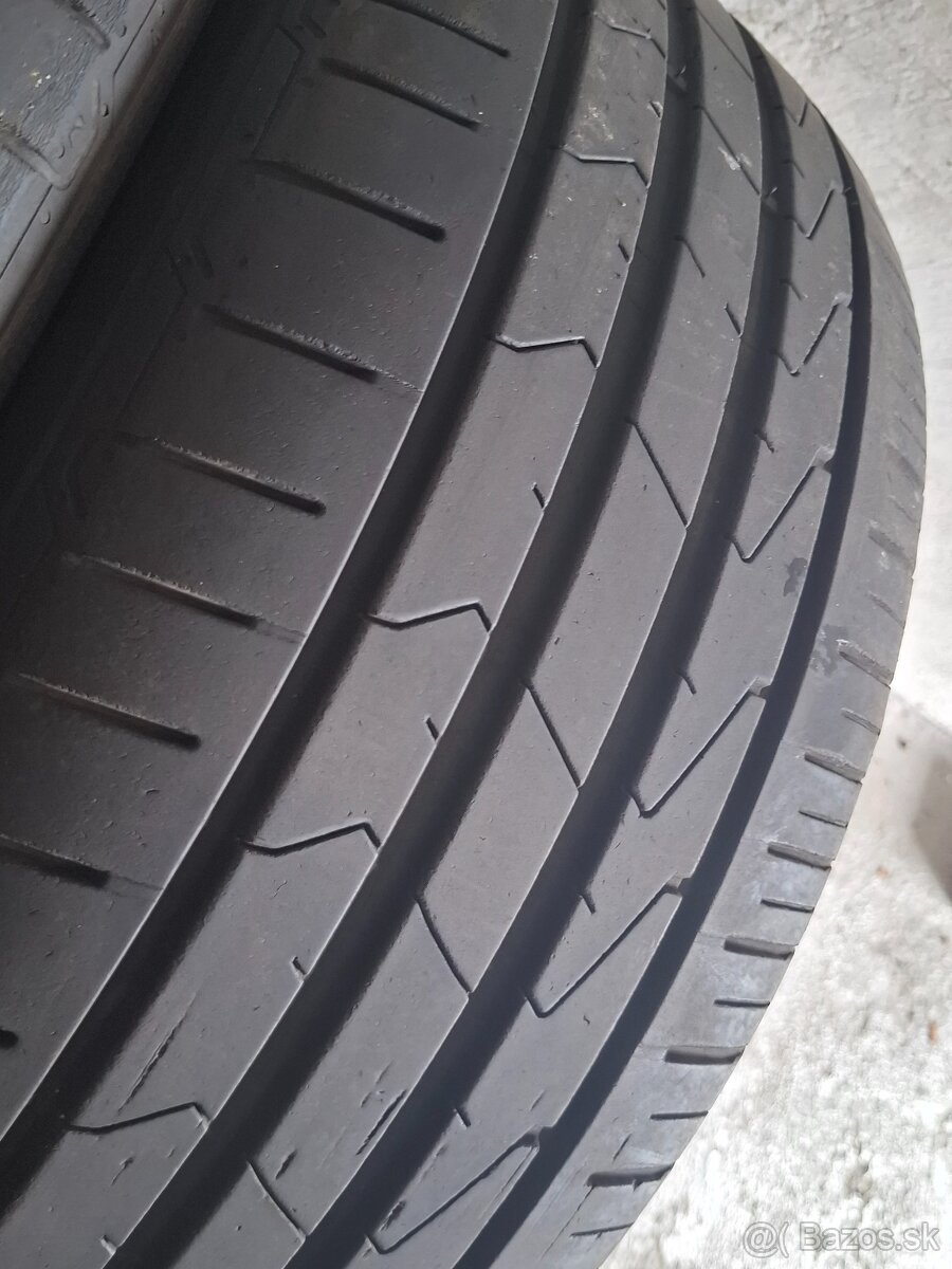 225/50 r17 letné pneumatiky Hankook - 2