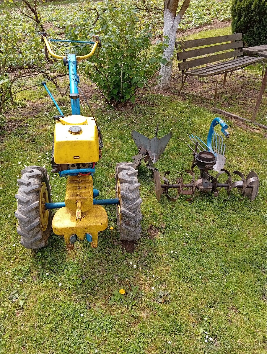 Predám malotraktor agzat - 2
