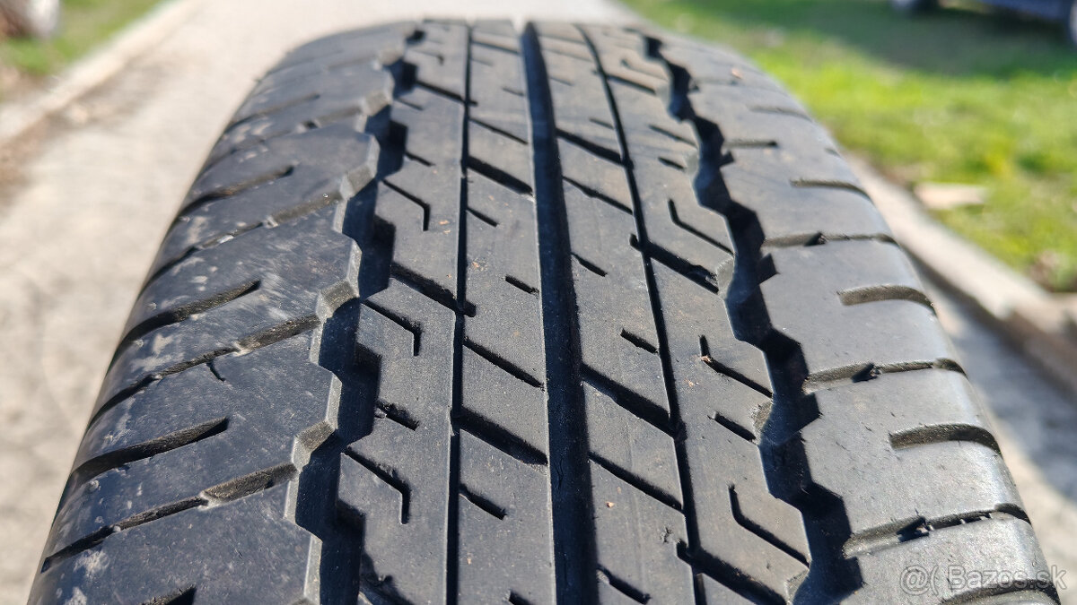 Letné pneu 195/80 R15 --- DUNLOP - 2