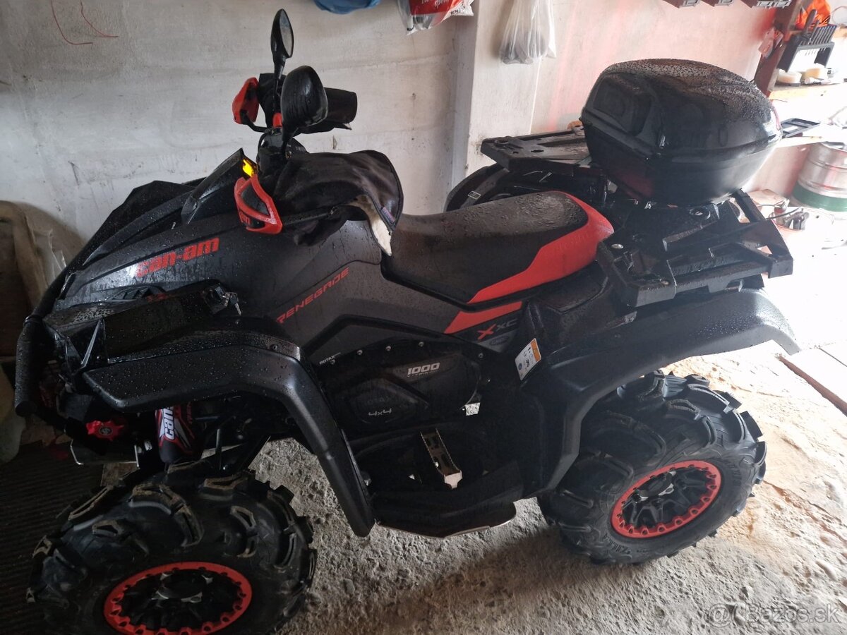 CAN AM 1000R - 2