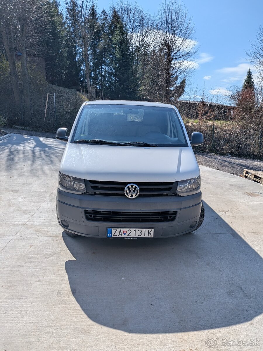 Volkswagen Transporter - 2