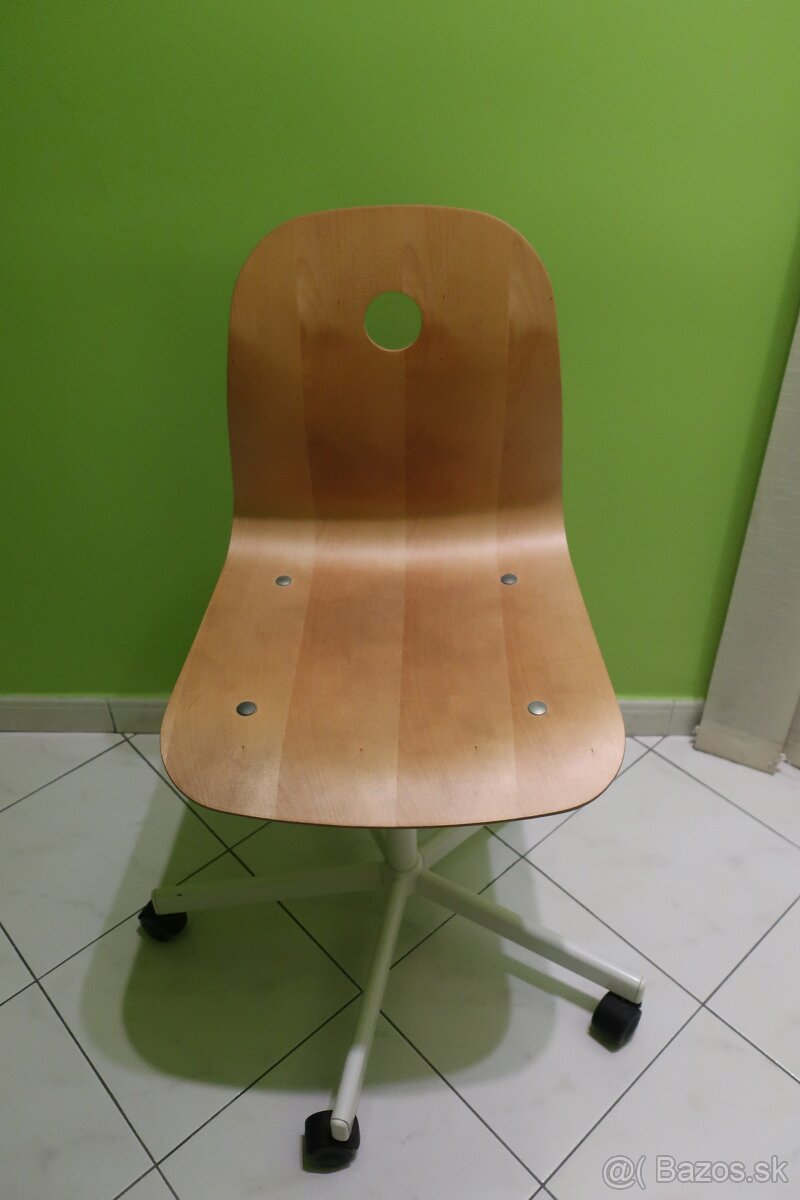 Stolička na kolieskach - 2
