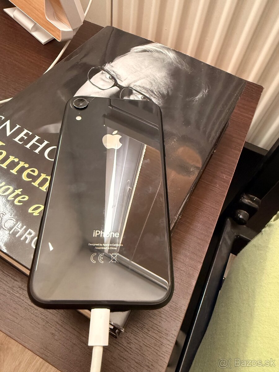 Iphone XR, 64GB, Black - 2