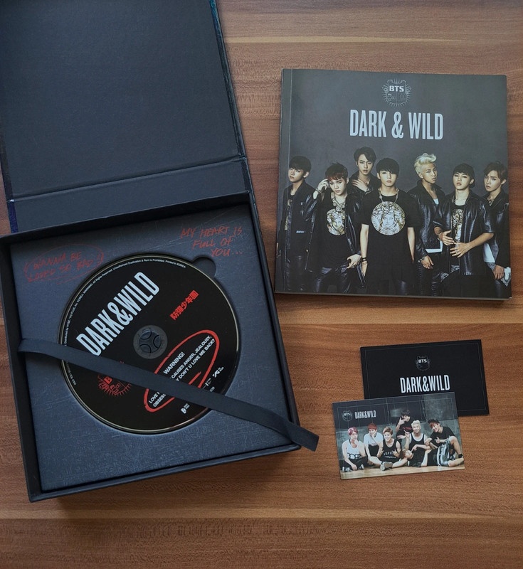 Album BTS Dark&Wild - 2