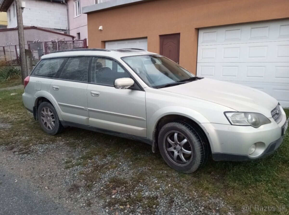 Subaru outback 2.5 na diely - 2