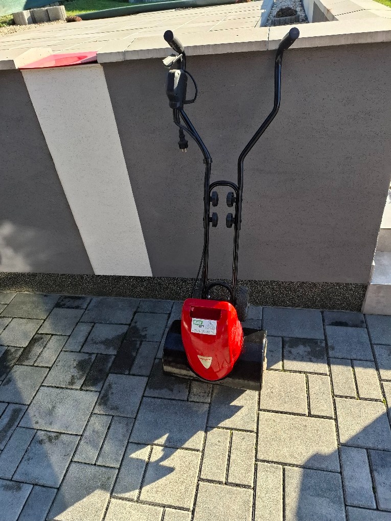 Kultivátor Hecht - 2