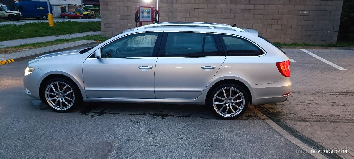 Škoda Superb - 2