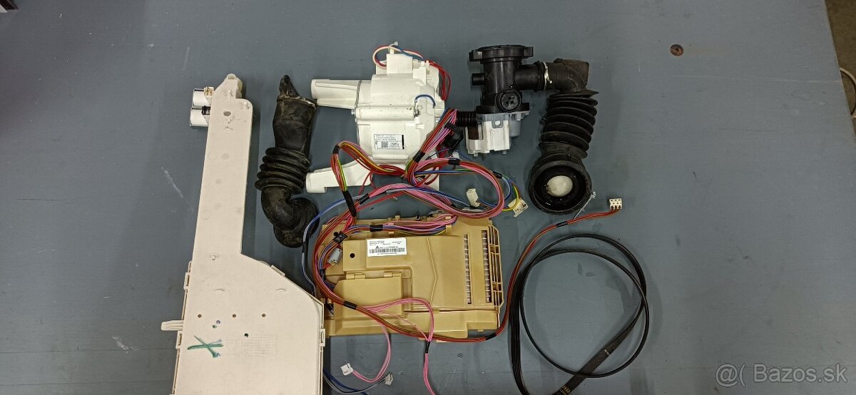 Whirlpool FFB8248BV EE - 2