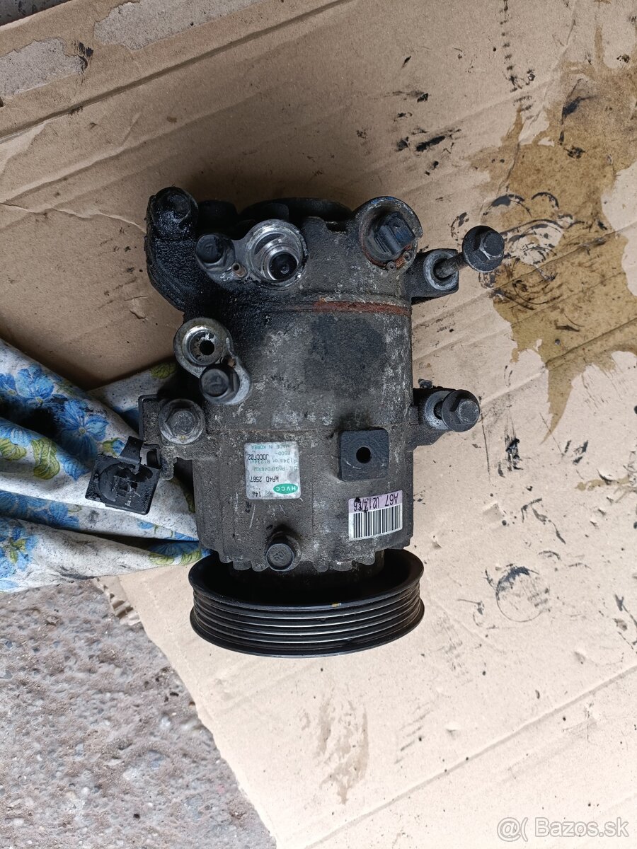 Poute diely na i30 Hyundai 1,6crdi - 2