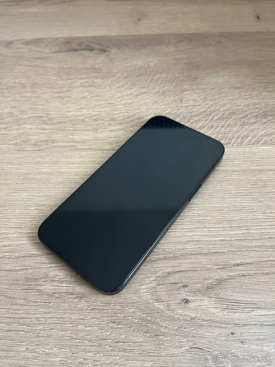 Apple iPhone 13 128GB midnight tmavomodrý - 2