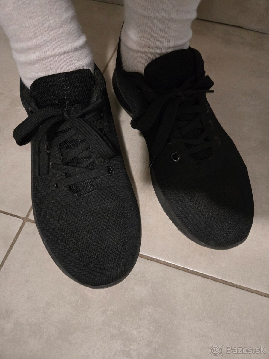 Cierne tenisky 38 - 2