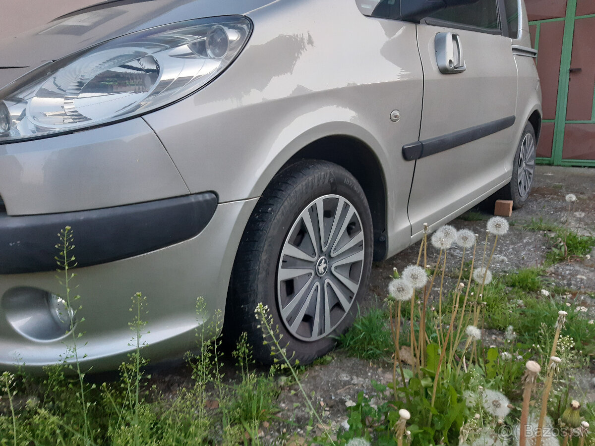 Peugeot 1007 HDI - 2