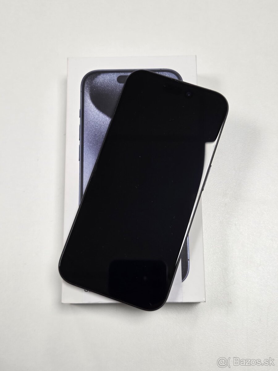 iPhone 15 Pro 256GB - 2