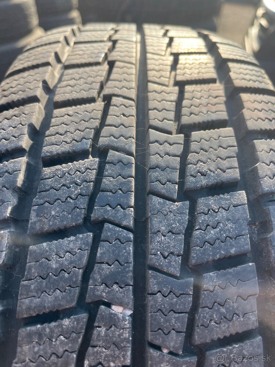 215/65R16 C - 2
