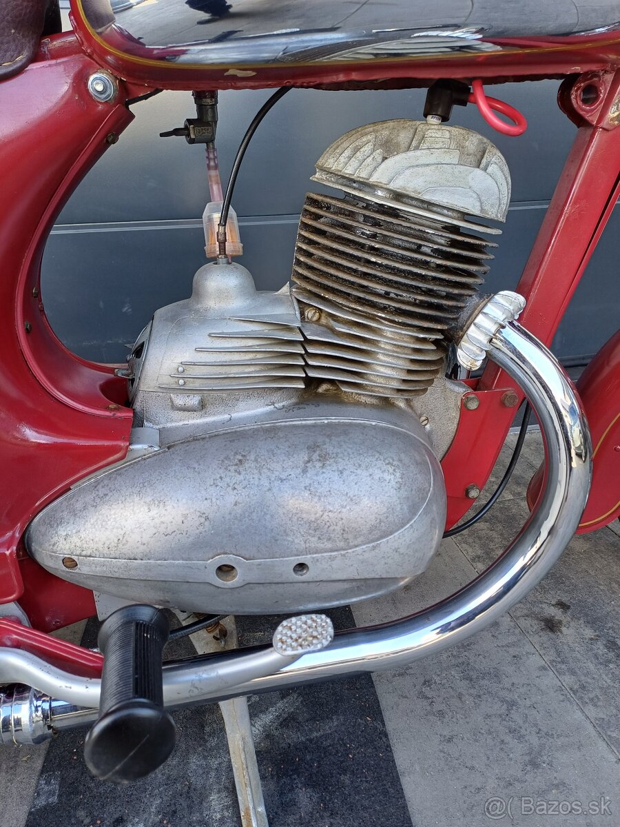 Jawa 250/353 kývačka s TP - 2