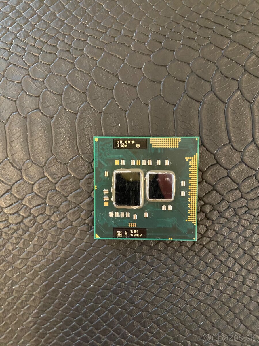 Predam Intel Pentium B970, Intel Core i3-350M - 2