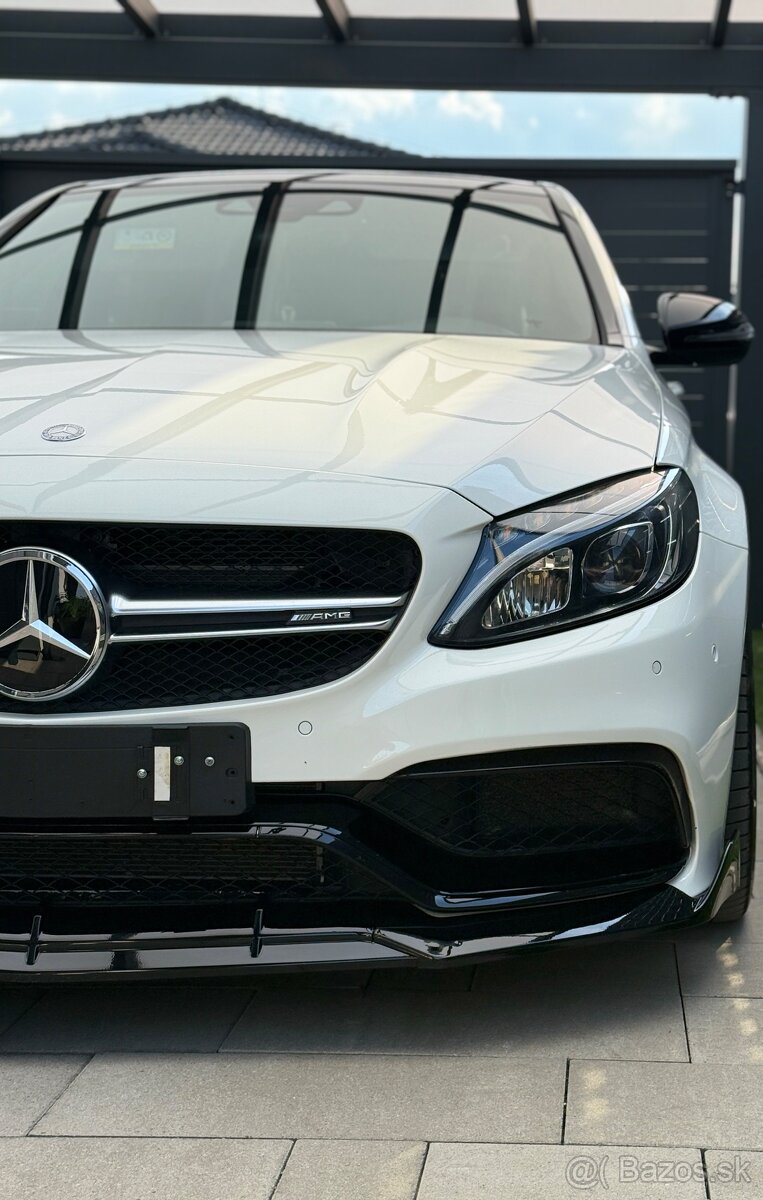 Mercedes-benz C63 - 2