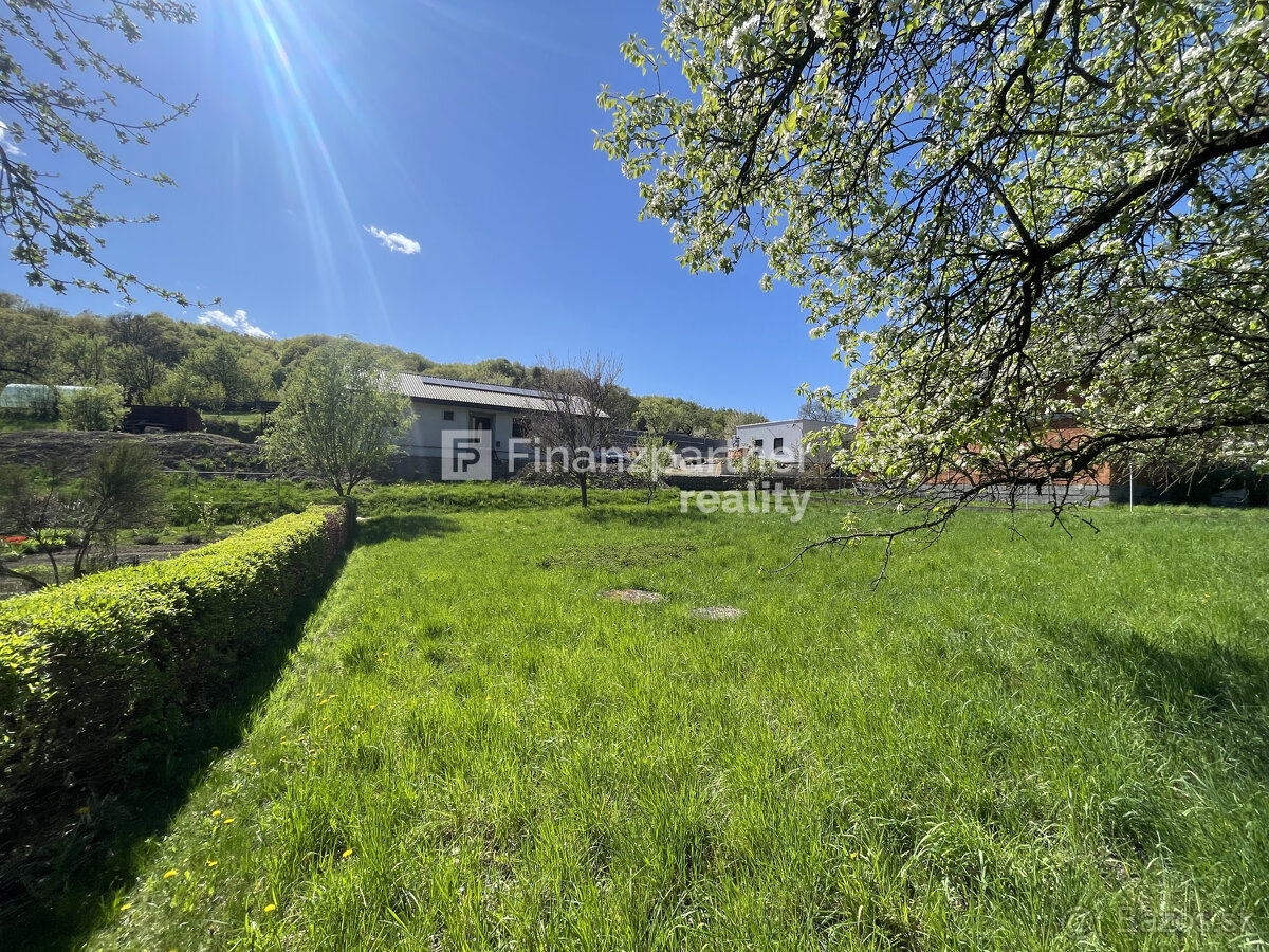731 m² pozemok na konci starej dúbravy (F680-14-ANM) - Pohľad 2