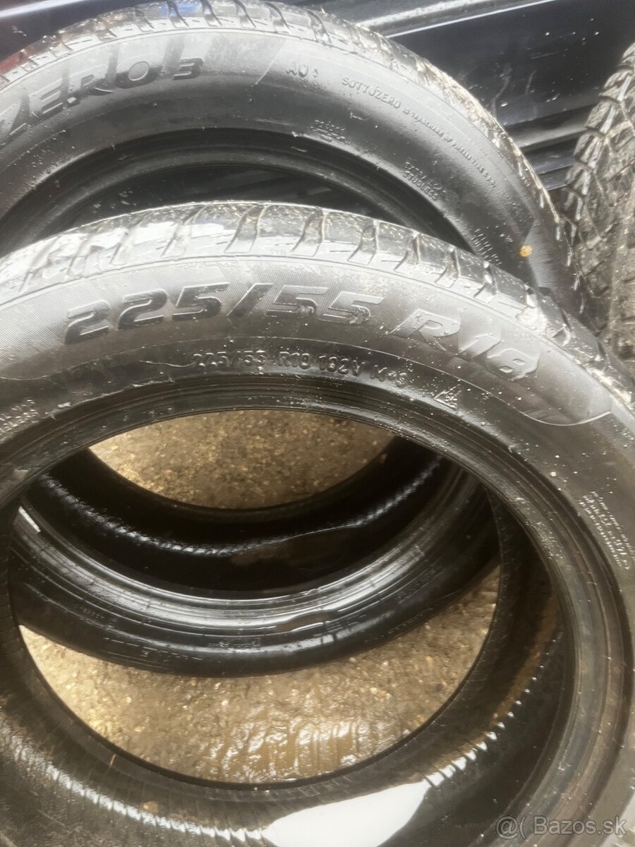 Pneu 225/55 R18 - 2