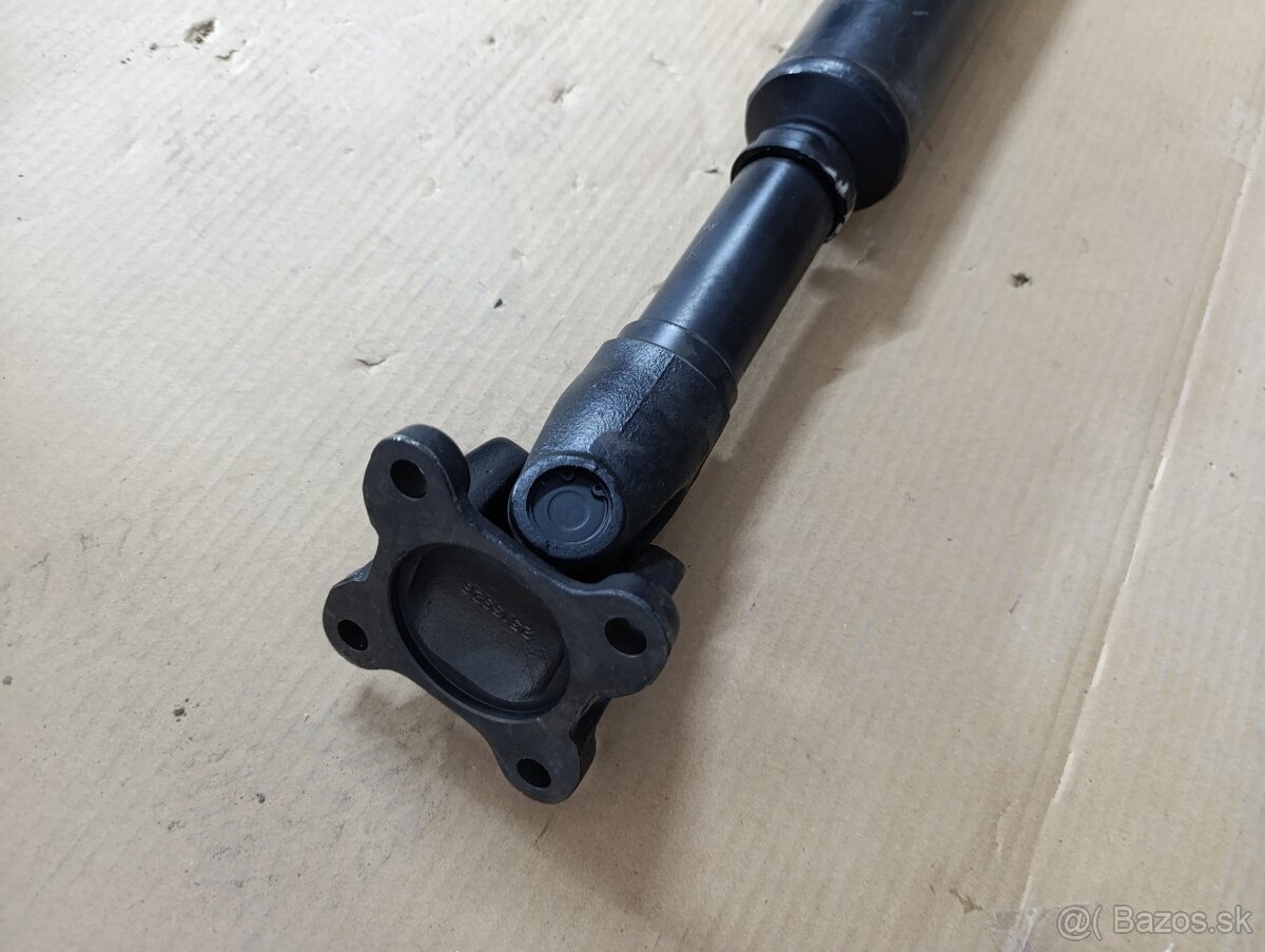 Kardanový hriadeľ Renault Maxity, Nissan Cabstar - 2