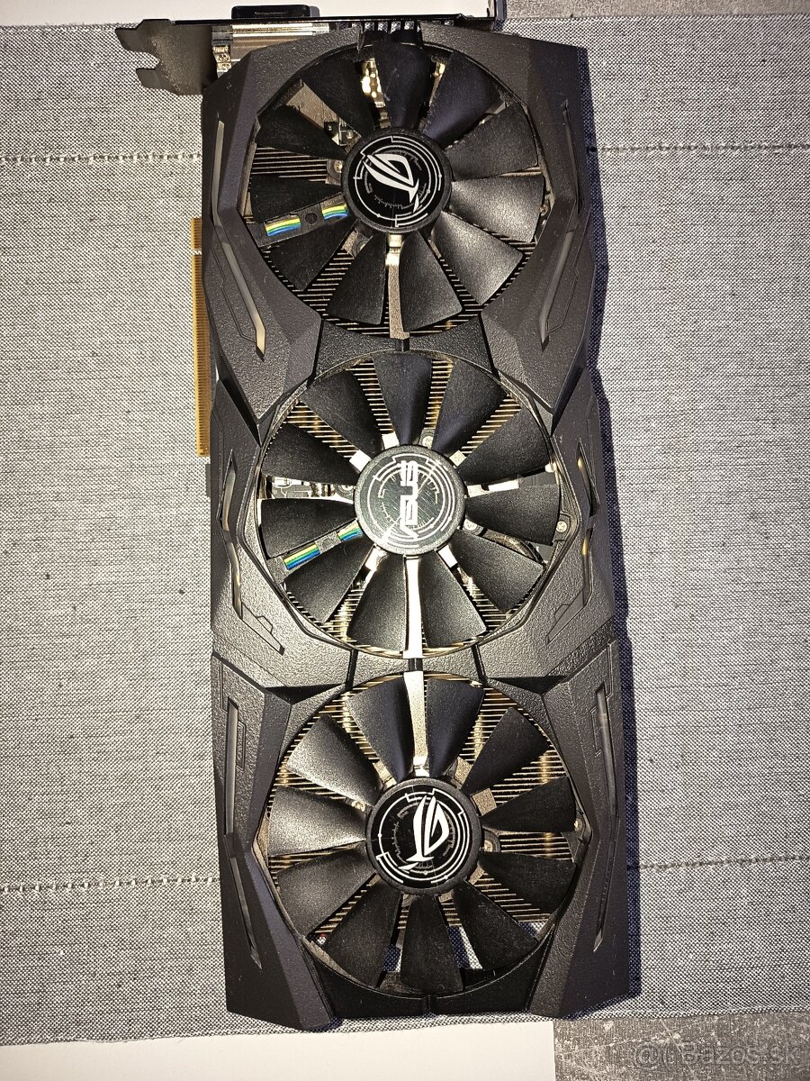 ASUS ROG STRIX GAMING GeForce GTX 1070Ti - 2