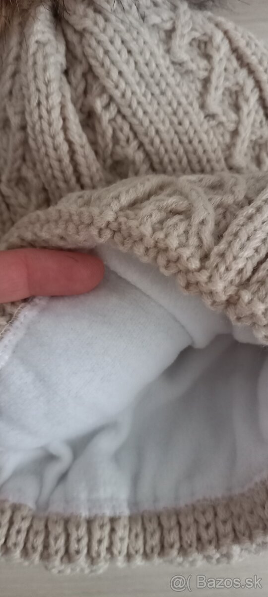 Damska ciapka tepla nov.a - 2