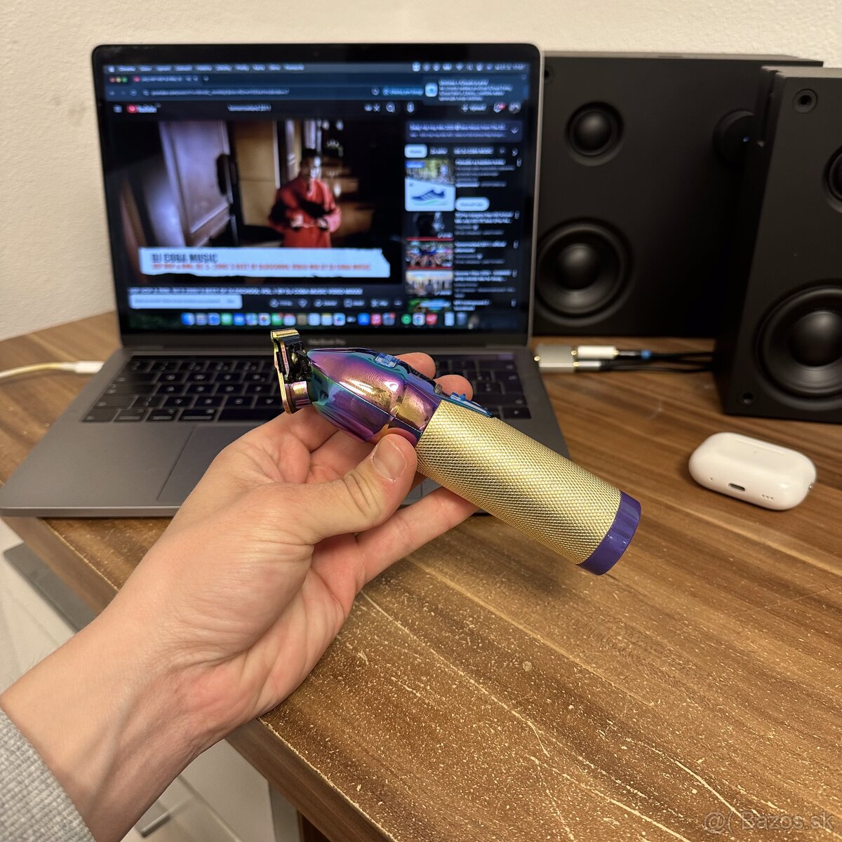 Profesionálny kontúrovací strojček BABYLISS PRO CHROME - 2