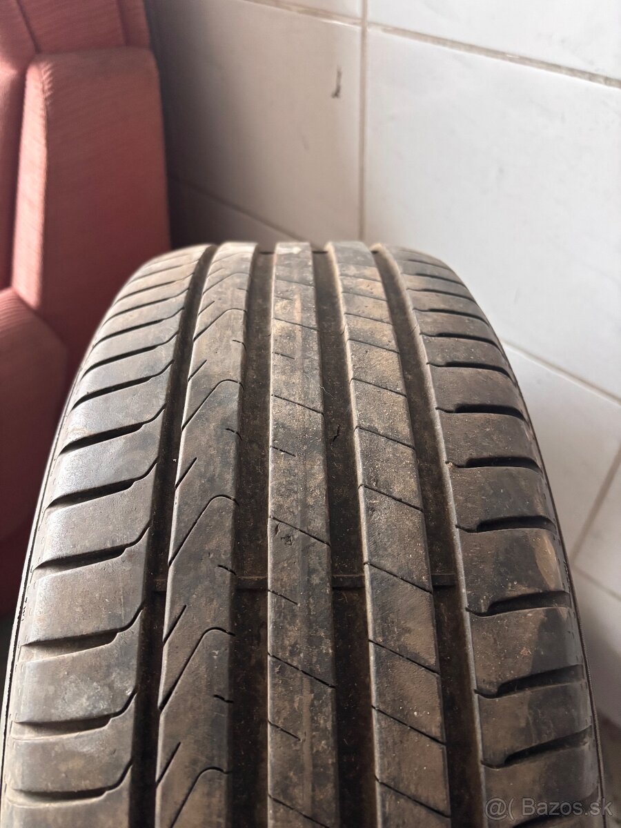 Pirelli 205/55 r16 - 2