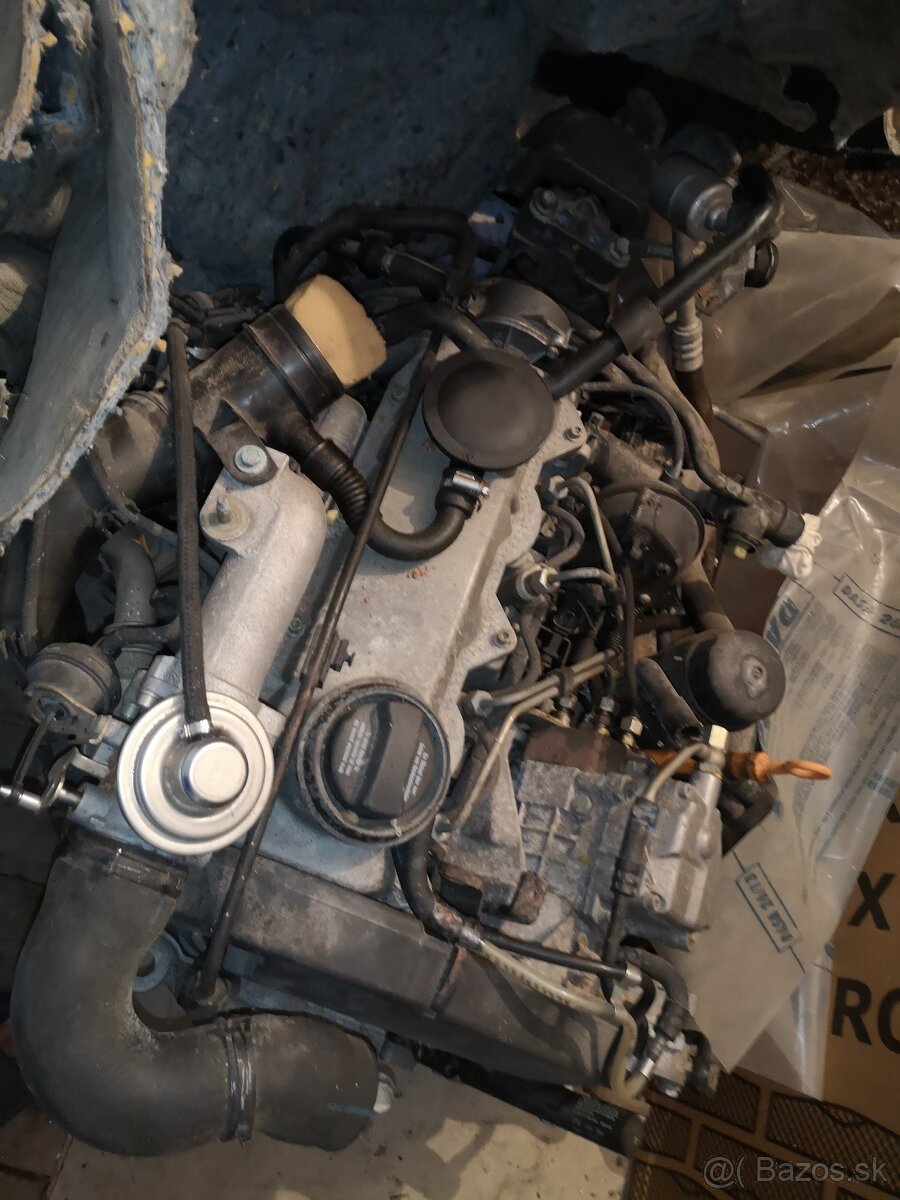 Golf IV 1.9TDi Motor - 2