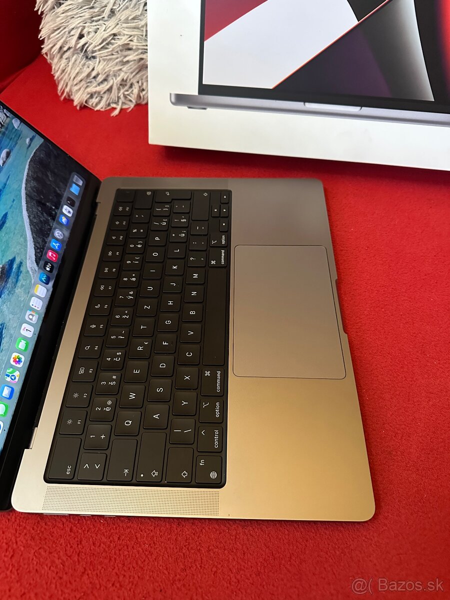 Apple Macbook Pro 14 M1 (komplet, batéria 2 cykly) - 2