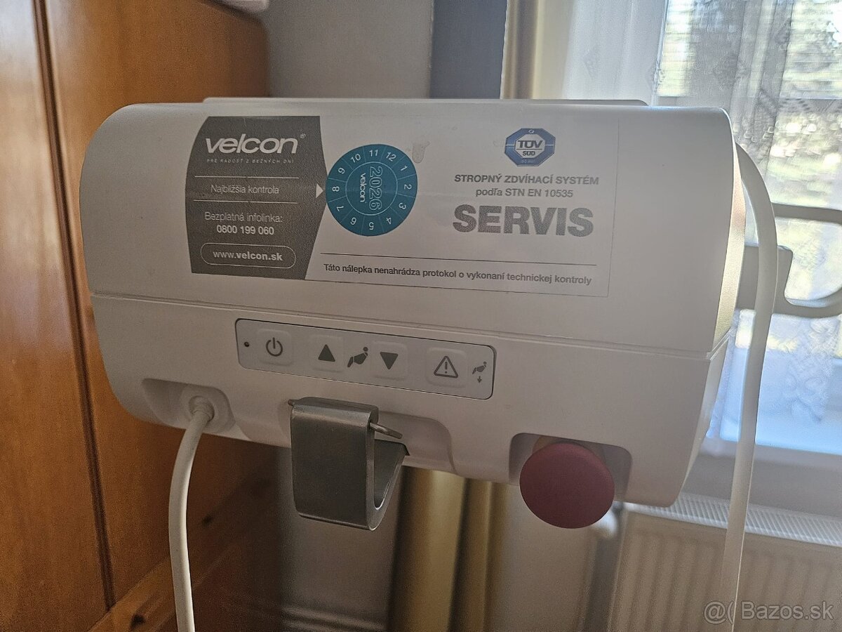 Stropný elektrický zdvihák pre ŤZP - 2