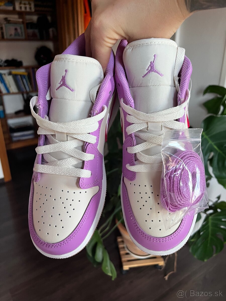 Tenisky Nike Jordan - 2