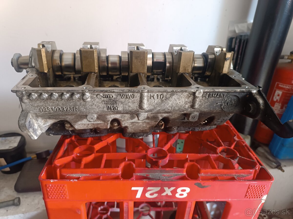 1.9 2.0 TDI PD 8ventil hlava - 2