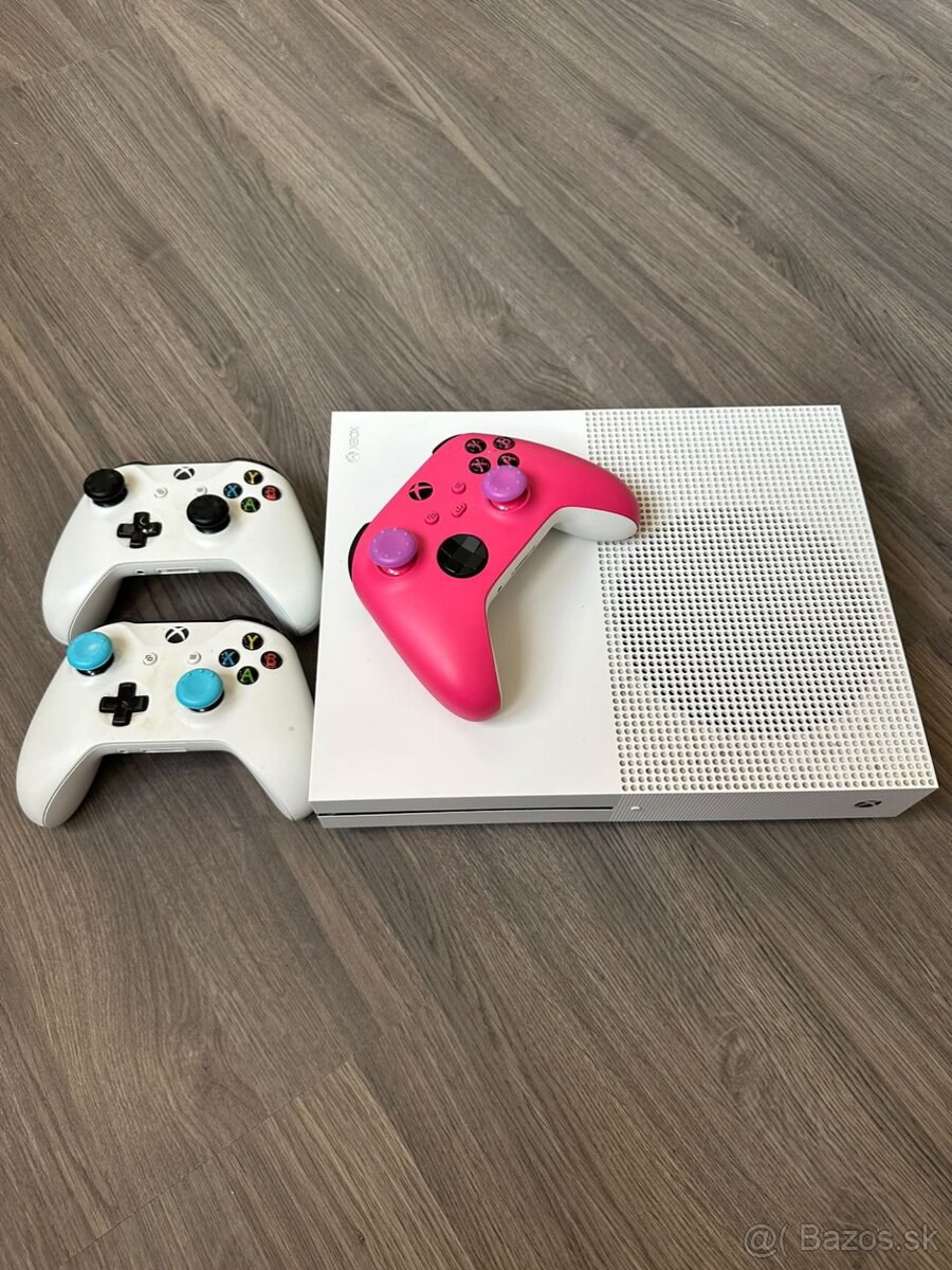 Xbox one s 1TB - 2