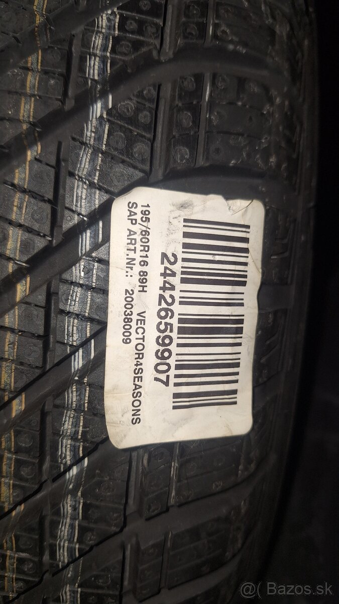 Pneumatika Goodyear Vector4seasons 195 60 R16 89H - 2