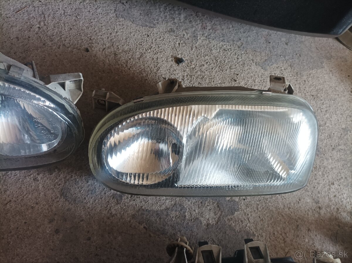Predám predné svetlá Golf mk3 - 2