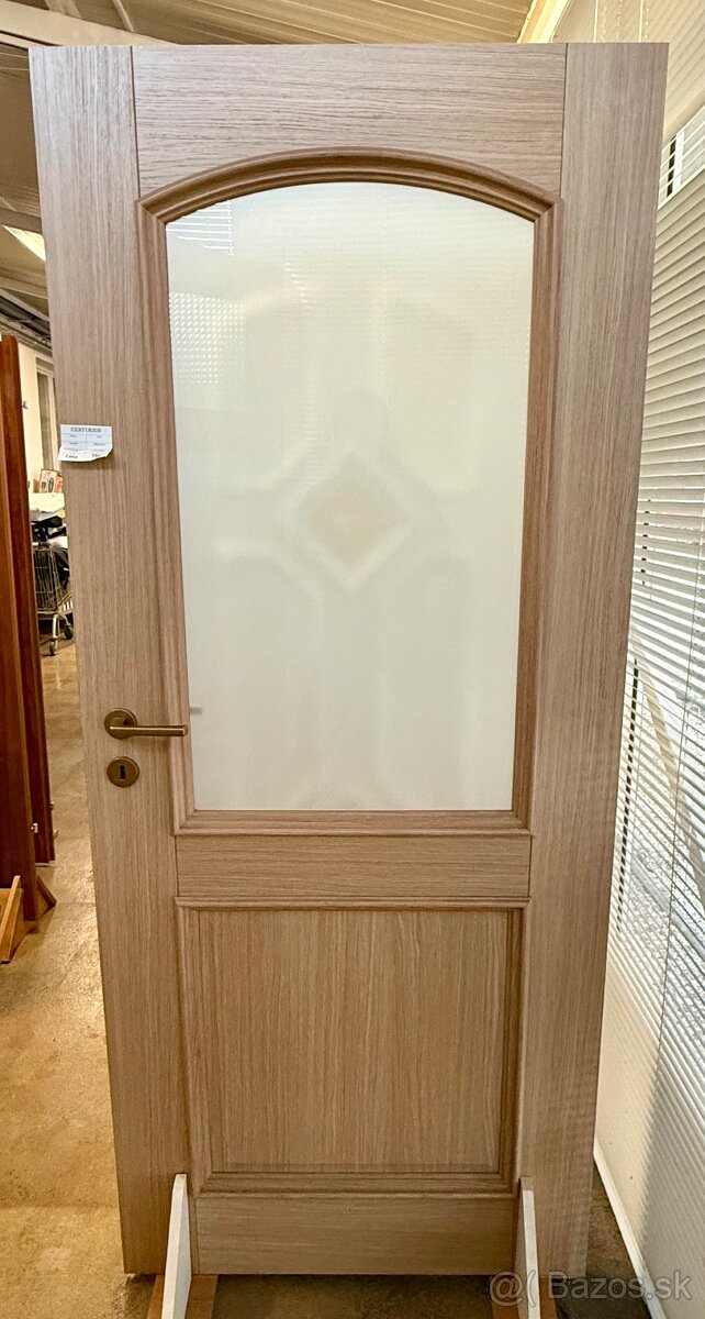 Interierove dvere - likvidacia predajne - 2