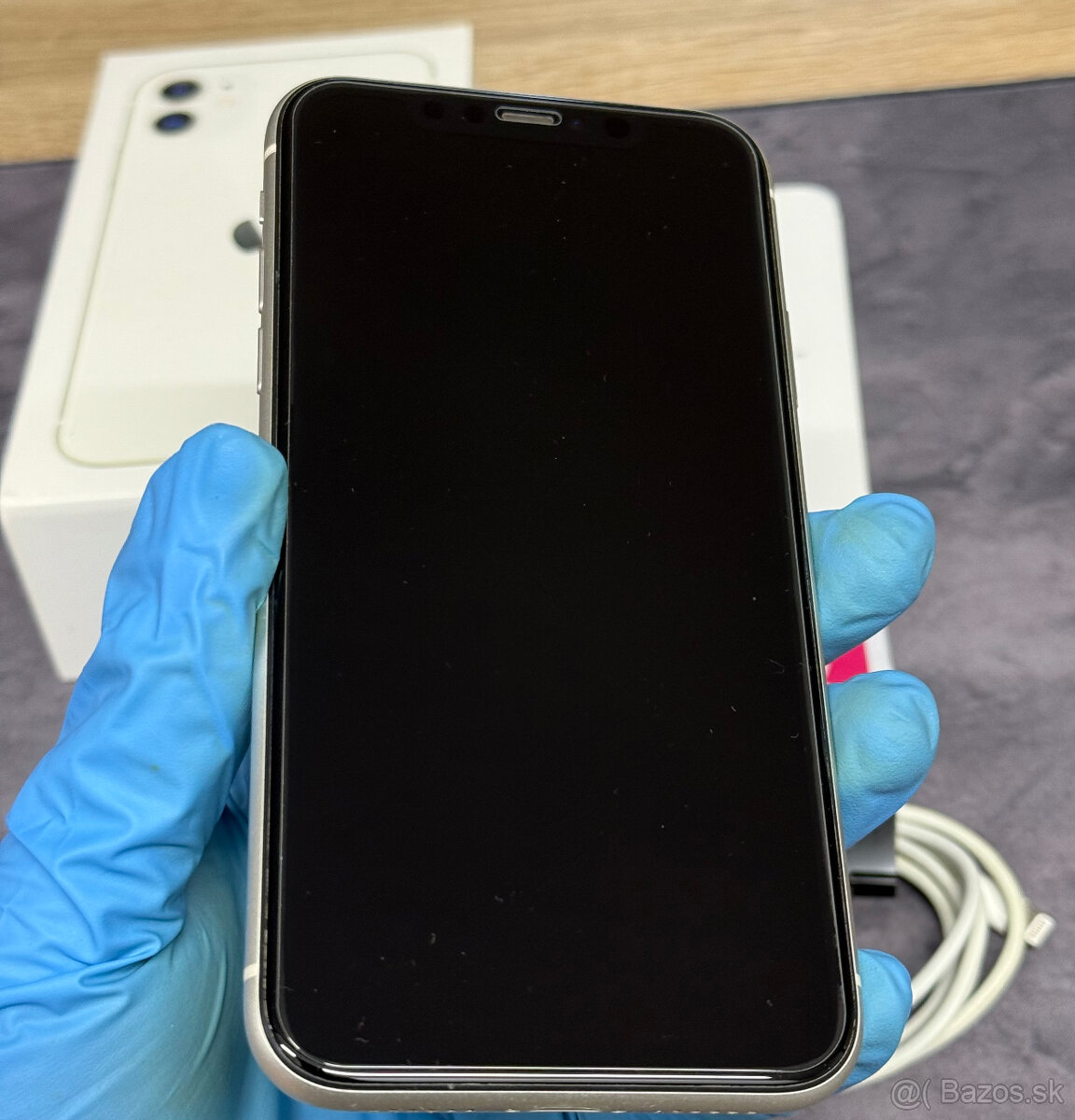 Apple iPhone 11 64 GB White / nová batéria - 2