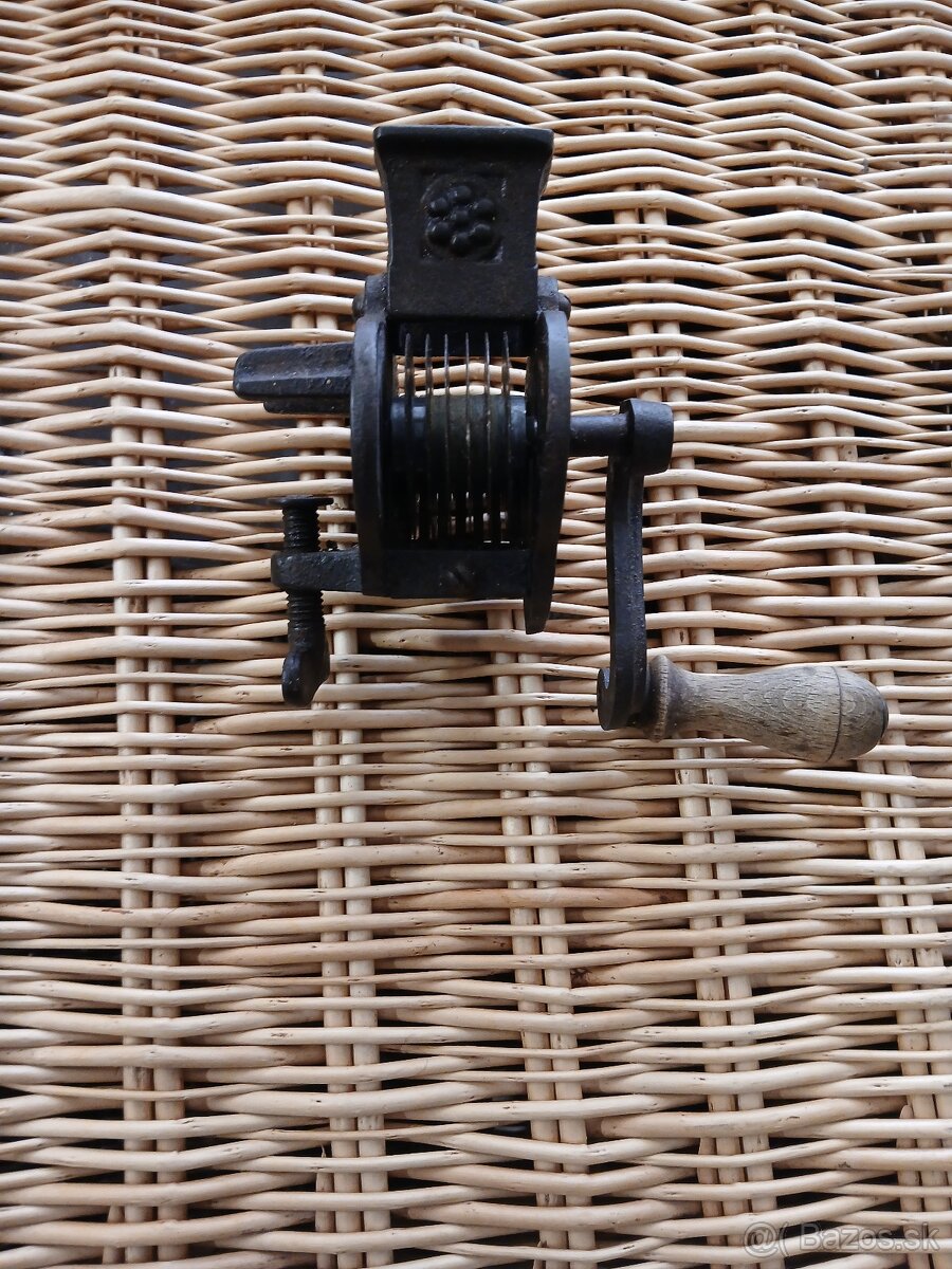 Mlecí mechanizmus - 2