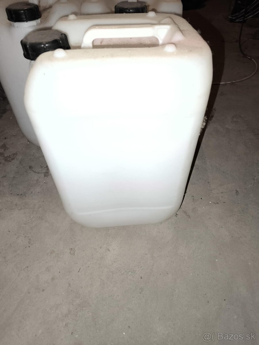 Plastové 20 l bandasky - 2