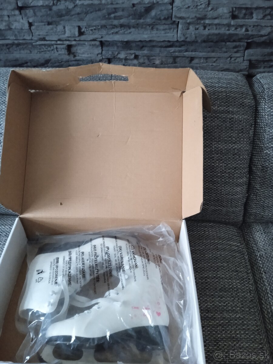 Dievčenské korčule na ľad - 2