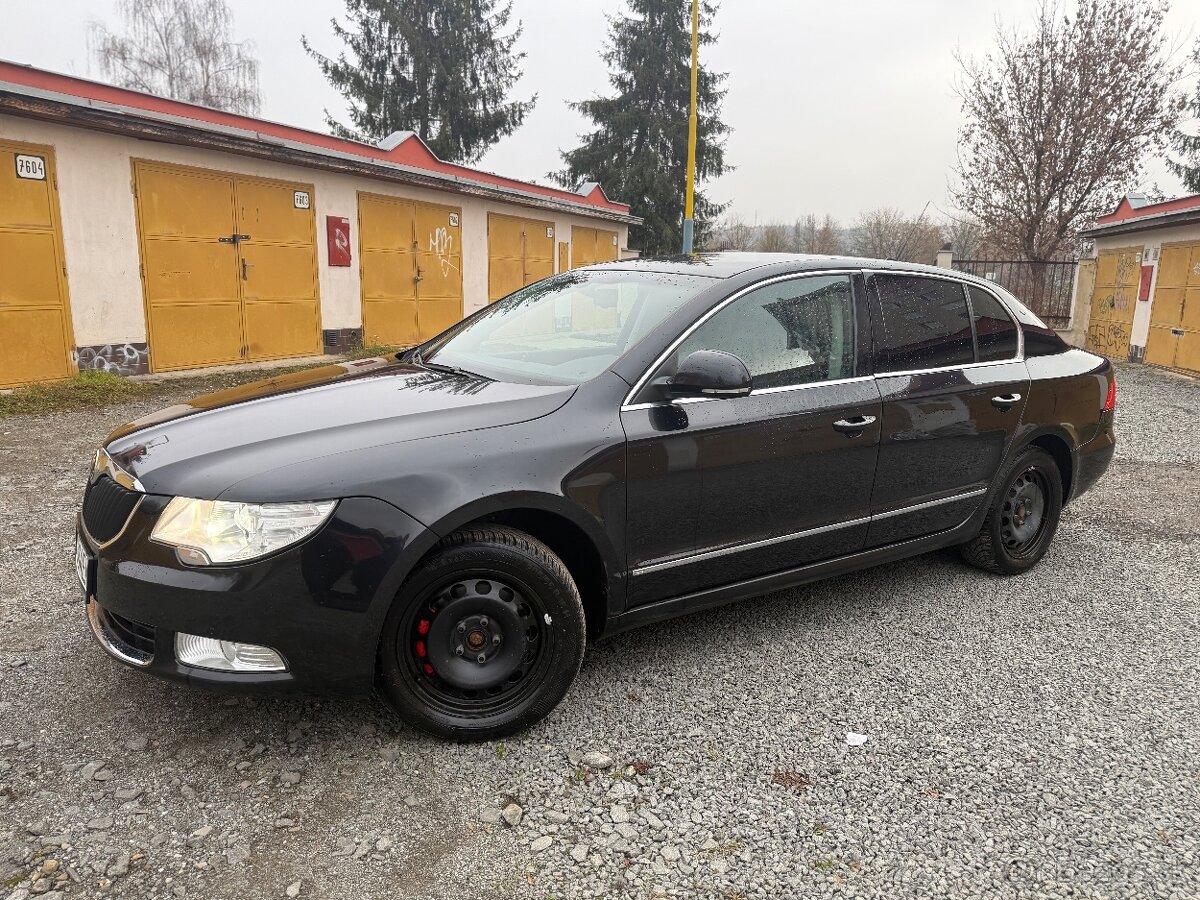 Škoda Superb 2.0 TDI 103kW Elegance 2009 - 2