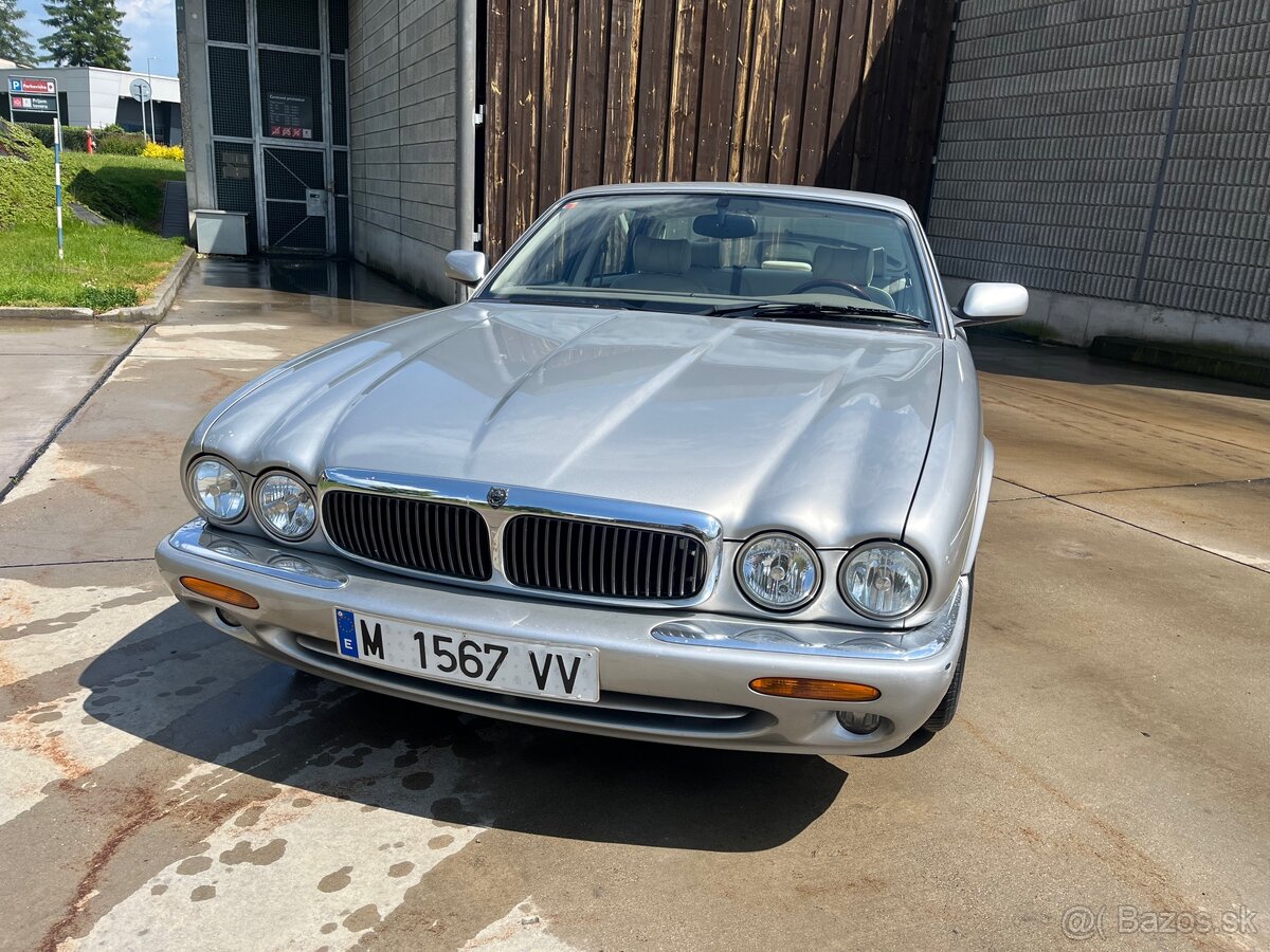 JAGUAR XJ 3.2 V8 Executive 1998 Benzín 174kw A/T - 2